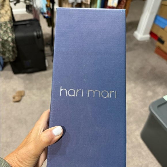 New nib Hari Mari leather sandals sz 8 $55 - Picture 4 of 4